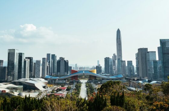 Južna Kina – Hong Kong, drevni gradovi i moderne metropole 03.05.-17.05.2027.